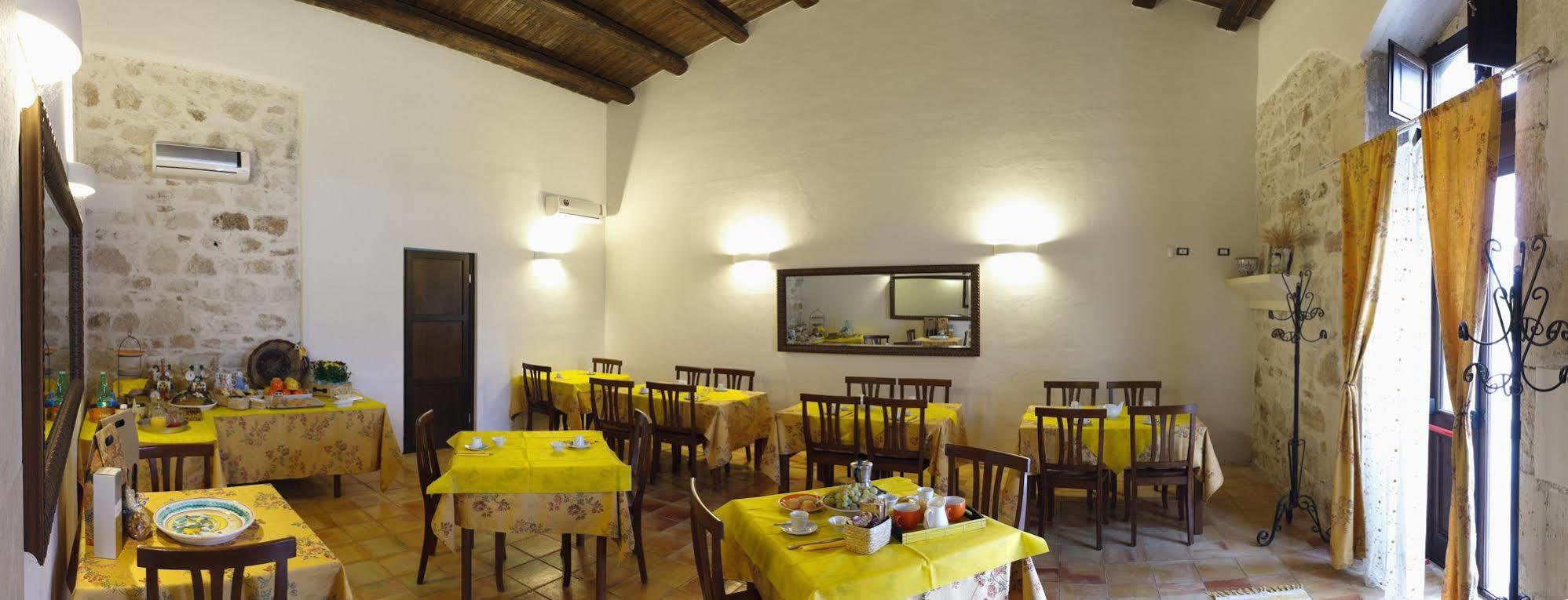 Agriturismo Gaia Noto Eksteriør billede